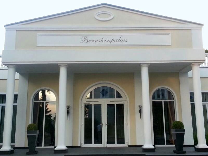 Bernsteinpalais